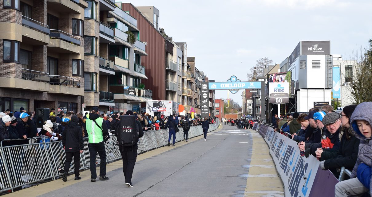 Aankomst Omloop Het Nieuwsblad